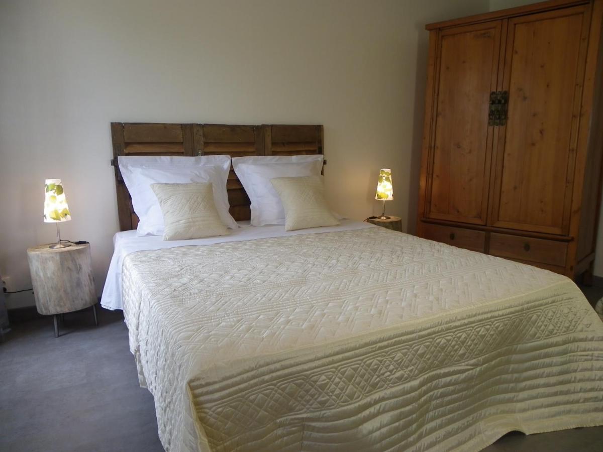 Le Logis De Saint-Martin Bed & Breakfast Haute-Goulaine Bagian luar foto